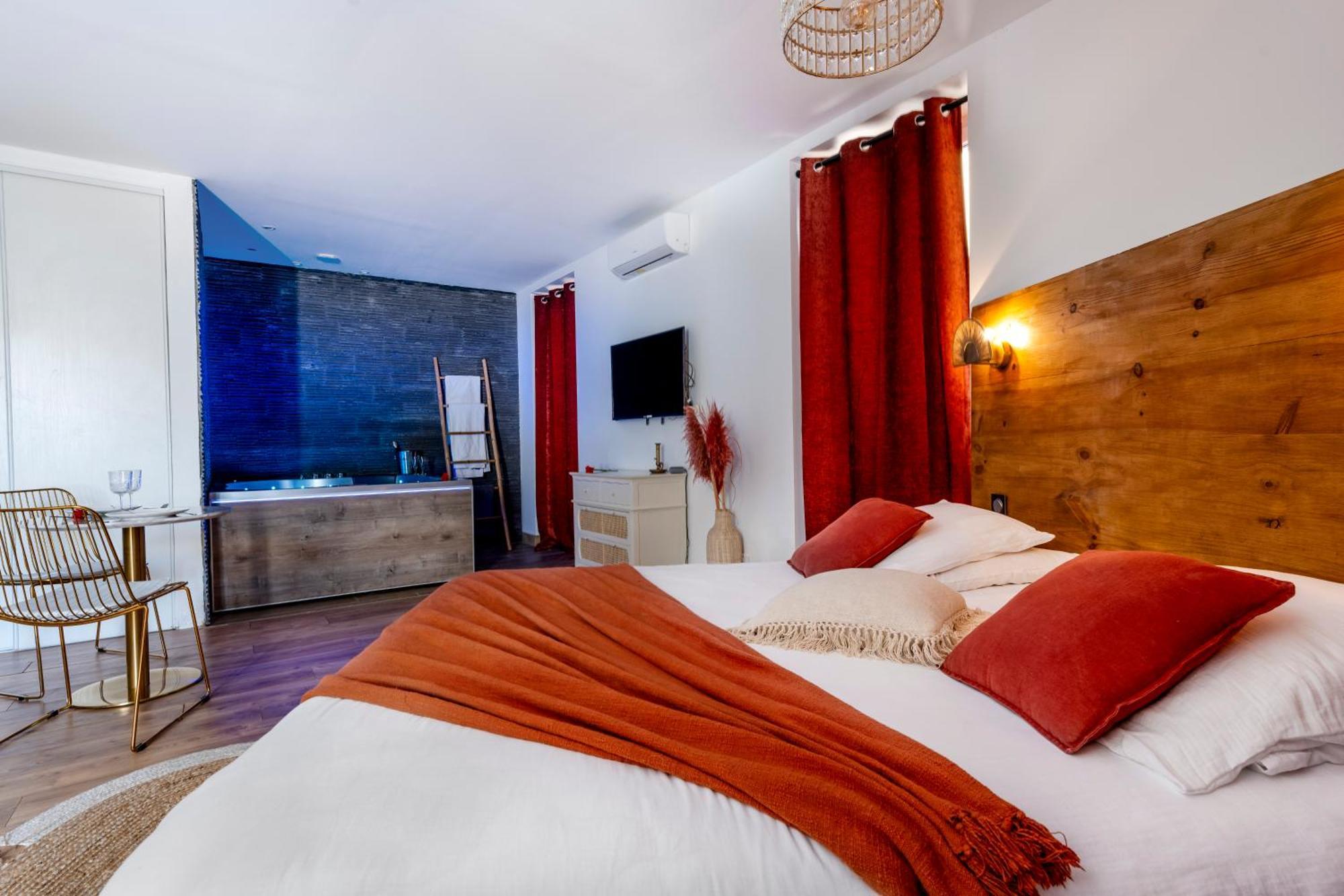 Loft Romantique - Spa Privatif - Spa Noctambulles Hyeres Exterior photo
